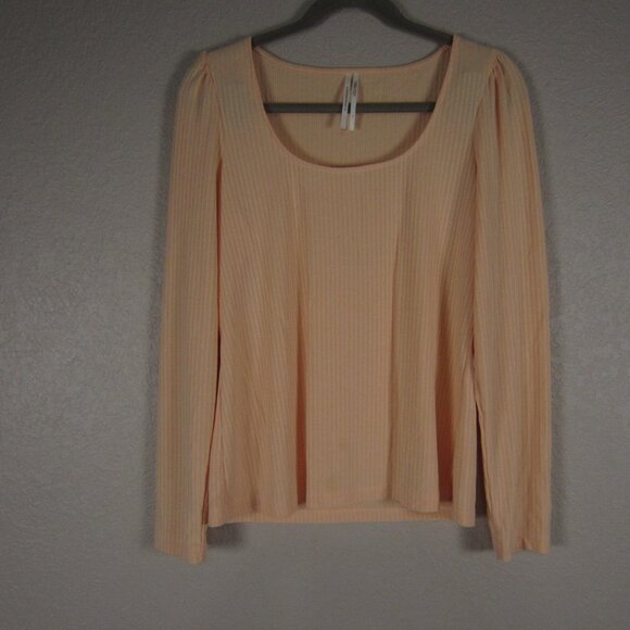 Anthropologie Tops - ANTHROPOLOGIE Top Women Size Large Peach Ribbed‎ Knit Puff Shoulder Long Sleeve